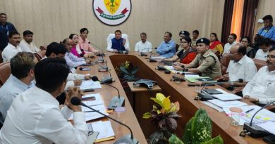 मुख्यमंत्री ने की कुमाऊँ मण्डल में पेयजल, विद्युत आपूर्ति सहित विभिन्न विकास कार्यों की समीक्षा