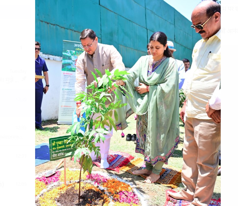 cm-dhami-with-wife