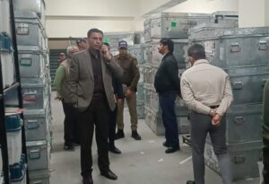 District-Magistrate-Savin-Bansal