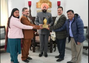 rajyapaal-with-journalists