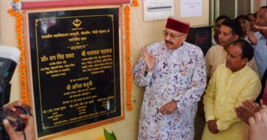महाराज एवं उच्च शिक्षा मंत्री धन सिंह ने किया खैरासैंण महाविद्यालय भवन का उद्घाटन