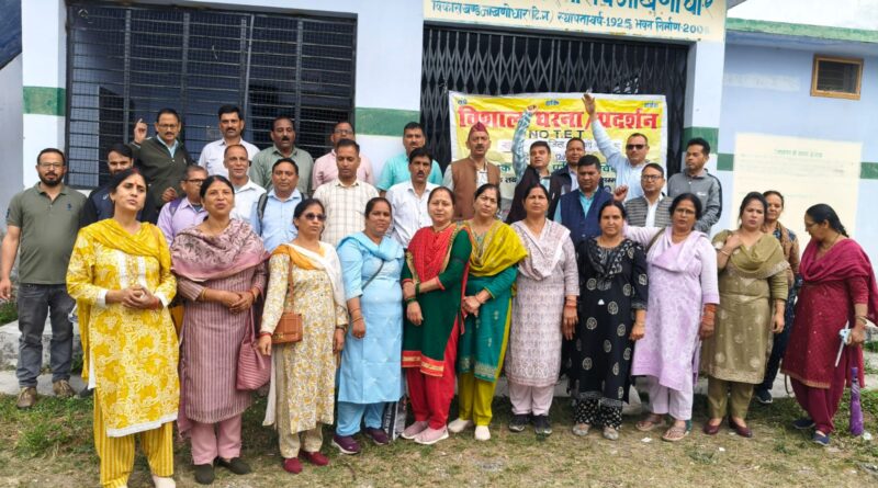 उत्तराखण्ड जूनियर हाईस्कूल,जाखणीधार, टिहरी ने पीएम मोदी और मुख्यमंत्री धामी को लिखा पत्र