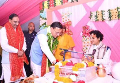 नरेन्द्र मोदी पीएम बने तो सनातन का स्वर्णिम युग आया : मुख्यमंत्री धामी।