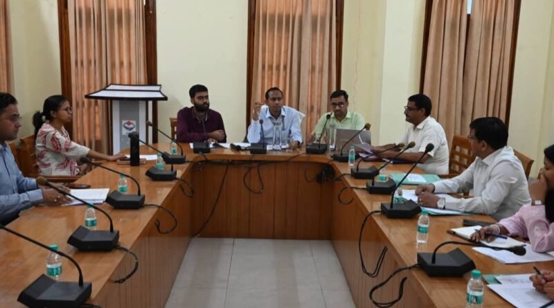 भारत निर्वाचन आयोग के तीन सदस्यीय दल ने एसआईआर-2026 की प्रगति की समीक्षा की