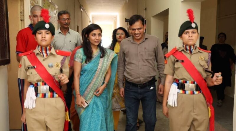 युवाओं को रोजगार नहीं, रोजगार सृजक बनाने की दिशा में बड़ा कदम; डीएम स्वाति एस. भदौरिया ने किया उद्यमिता कार्यशाला का शुभारंभ