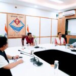 मुख्य सचिव ने की लंबित प्रकरणों की समीक्षा, अधिकारियों को त्वरित निस्तारण के निर्देश