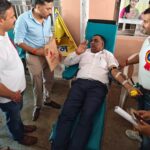 इंजीनियर्स डे पर अधिकारी- कर्मचारी संयुक्त समन्वय समिति, पेयजल निगम के अध्यक्ष इं. रामकुमार ने किया रक्तदान