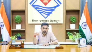 dehradun-dm-ashish-chauhan_6c88a4a35665404b44c0816918b641df (1)